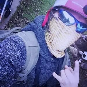 Meet your Posher, Hunter